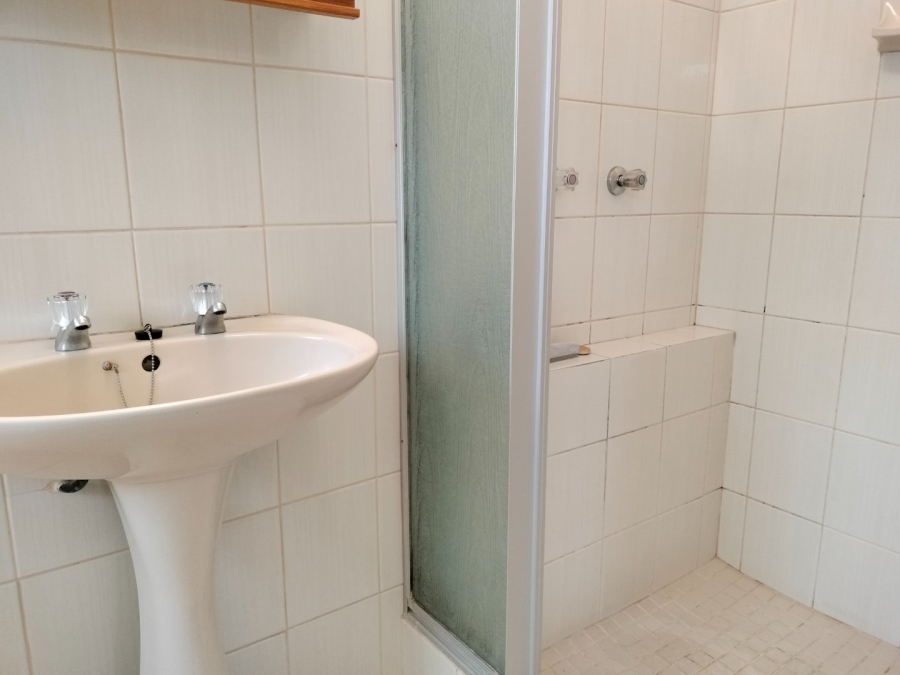 3 Bedroom Property for Sale in Reebok Western Cape